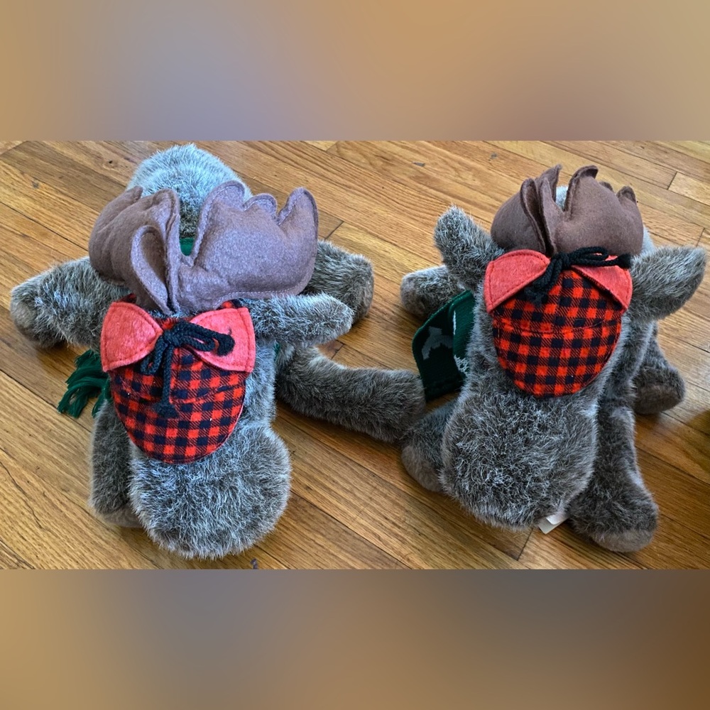 Set of 2 Christmas Moose